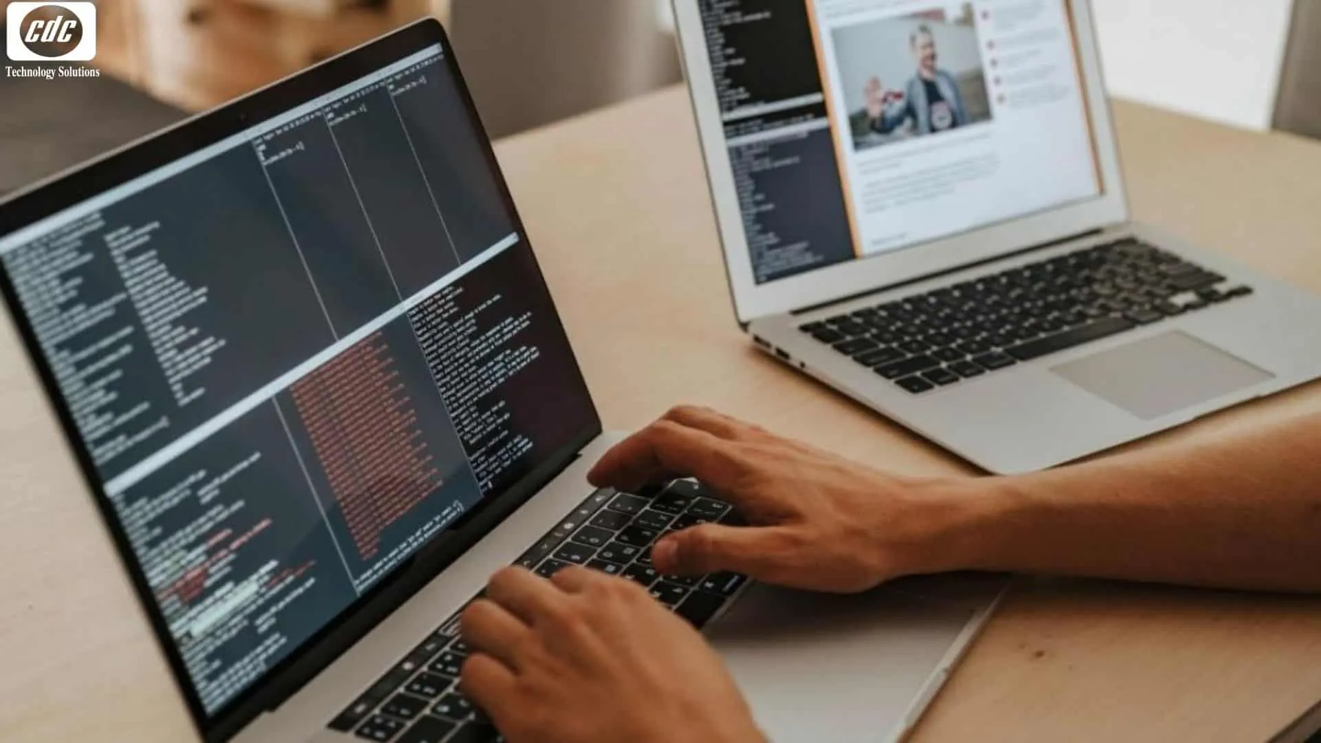 Kiểm tra các kết nối màn hình và card đồ họa