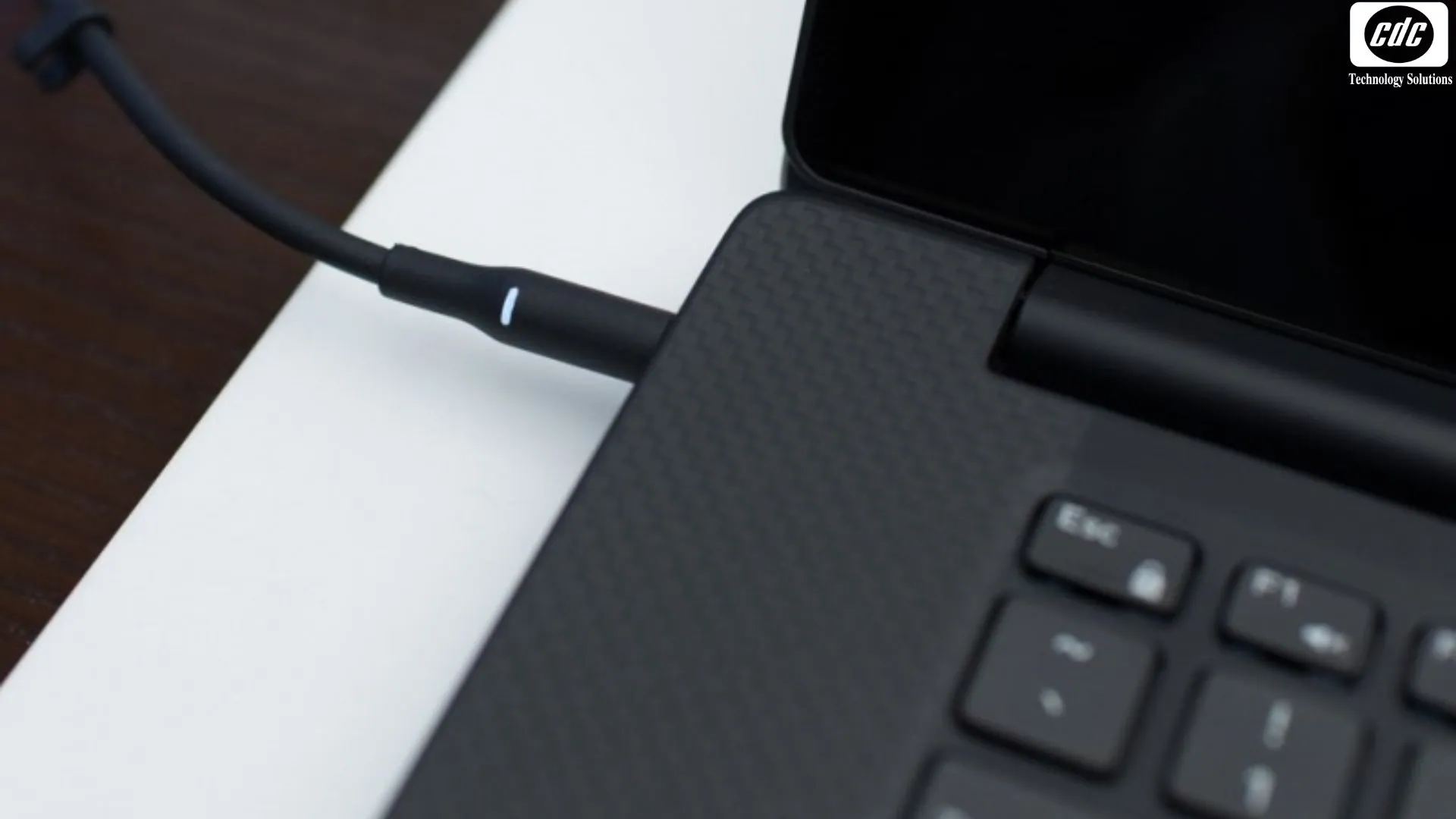 Linh kiện bên trong laptop bị quá nhiệt dẫn đến sập nguồn