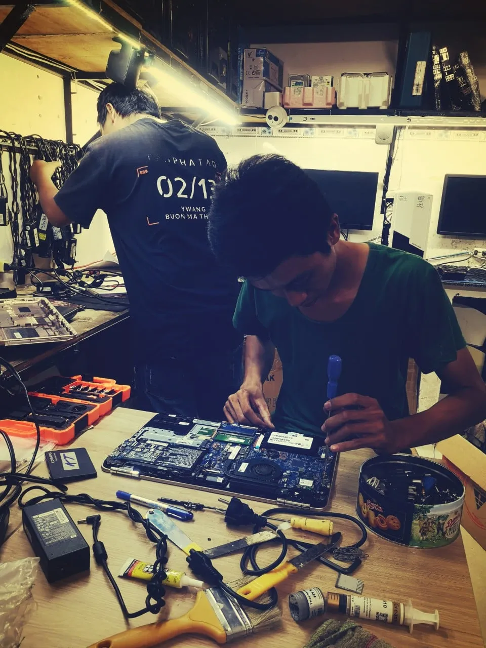 Top 10 địa chỉ sửa máy tính laptop chuyên nghiệp uy tín tại Đắk Lắk