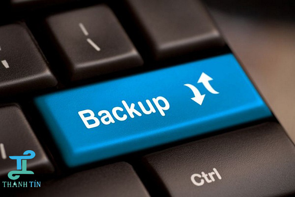 Sao lưu dữ liệu quan trọng trước khi cài Win Quận 10