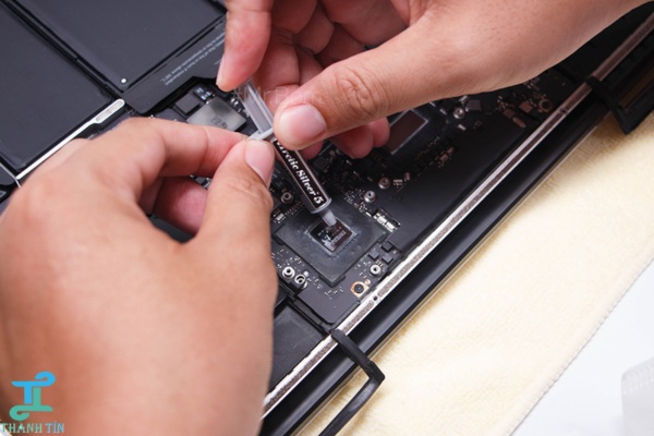 Bao lâu nên tra keo tản nhiệt lại?