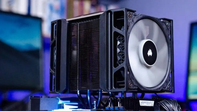 Quạt tản nhiệt giữ nhiệt độ an toàn cho linh kiện