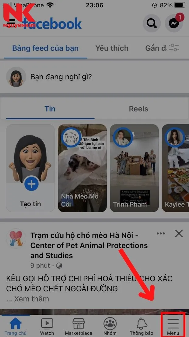 Đăng nhập Facebook và chọn biểu tượng 3 gạch ngang ở góc phải