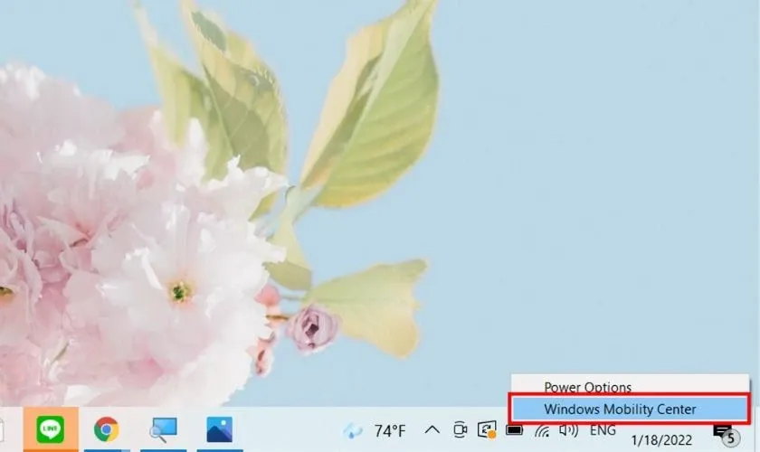 Mở Windows Mobility Center để bật WiFi