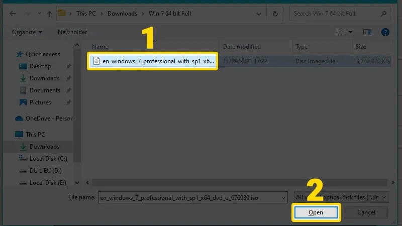 Chọn file iso đã tải trước đó
