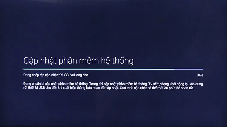Cắm USB vào tivi