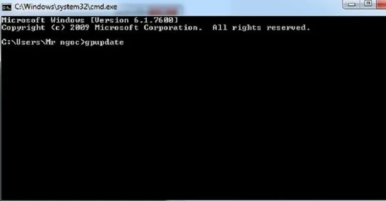 Cập nhật Group Policy bằng lệnh gpupdate force