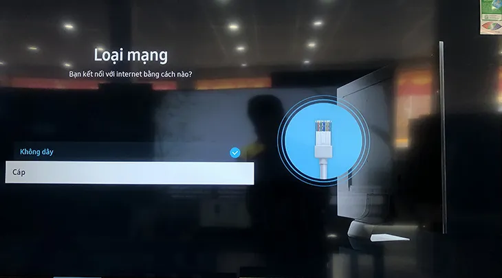 Chọn loại mạng kết nối là mạng dây cáp