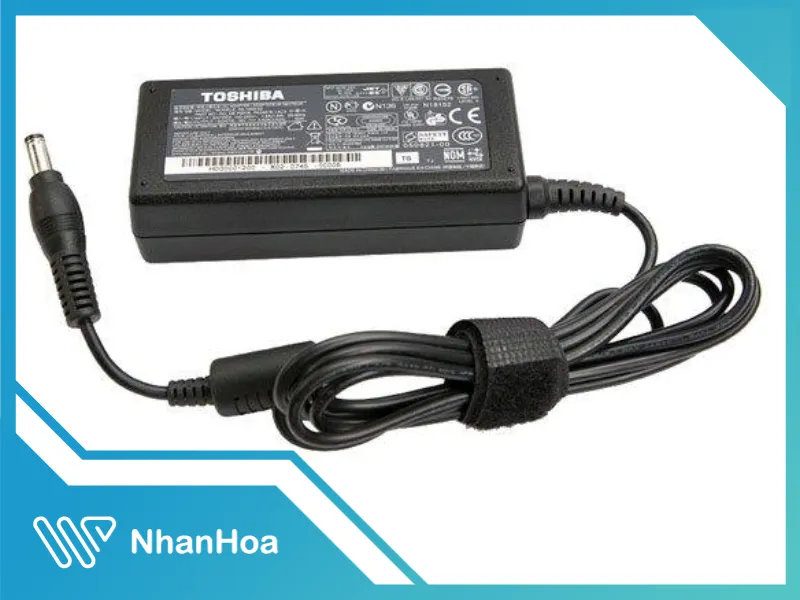 Cách sửa lỗi win 7 bằng việc kiểm tra lại dây nguồn và bộ sạc máy tính