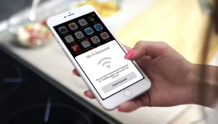 Chia sẻ WiFi giữa các thiết bị iPhone qua Bluetooth