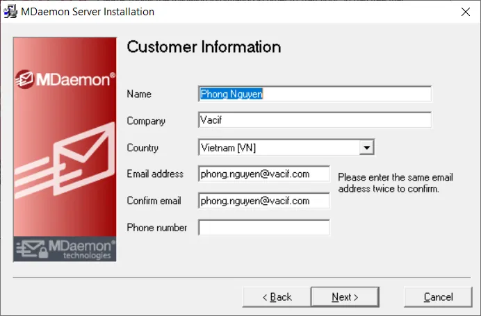 Nhập thông tin khách hàng và email nhận bản quyền