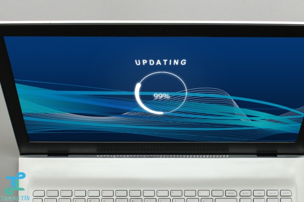 Nên cập nhật bản vá mới nhất từ Microsoft