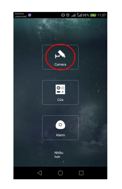 Biểu tượng hình Camera nằm ở góc trên cùng bên trái giao diện ứng dụng