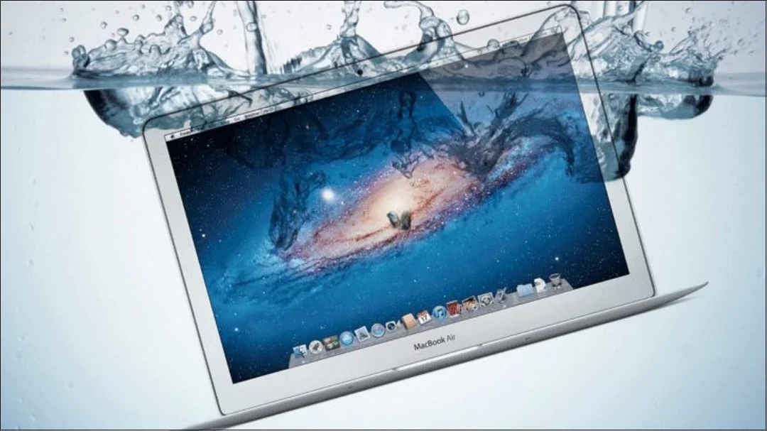 Nguyên nhân màn hình laptop bị chảy mực chảy mực màn hình laptop do nước hoặc tác động vật lý