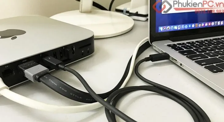 Các dây kết nối trên máy Mac