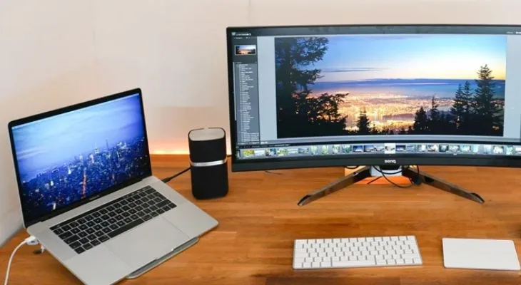 Dùng cáp Mini Displayport - VGA