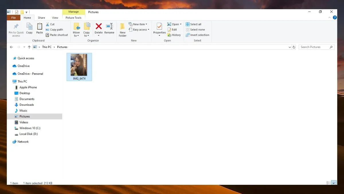 Dán hình ảnh vào thư mục đích trên ổ cứng máy tính