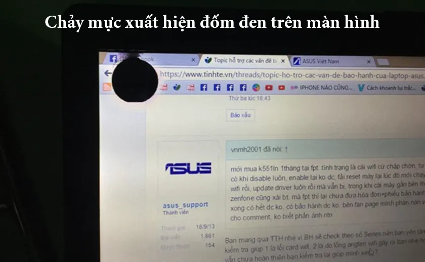 Biểu hiện màn hình laptop bị chảy mực với các vệt đen lan tỏa