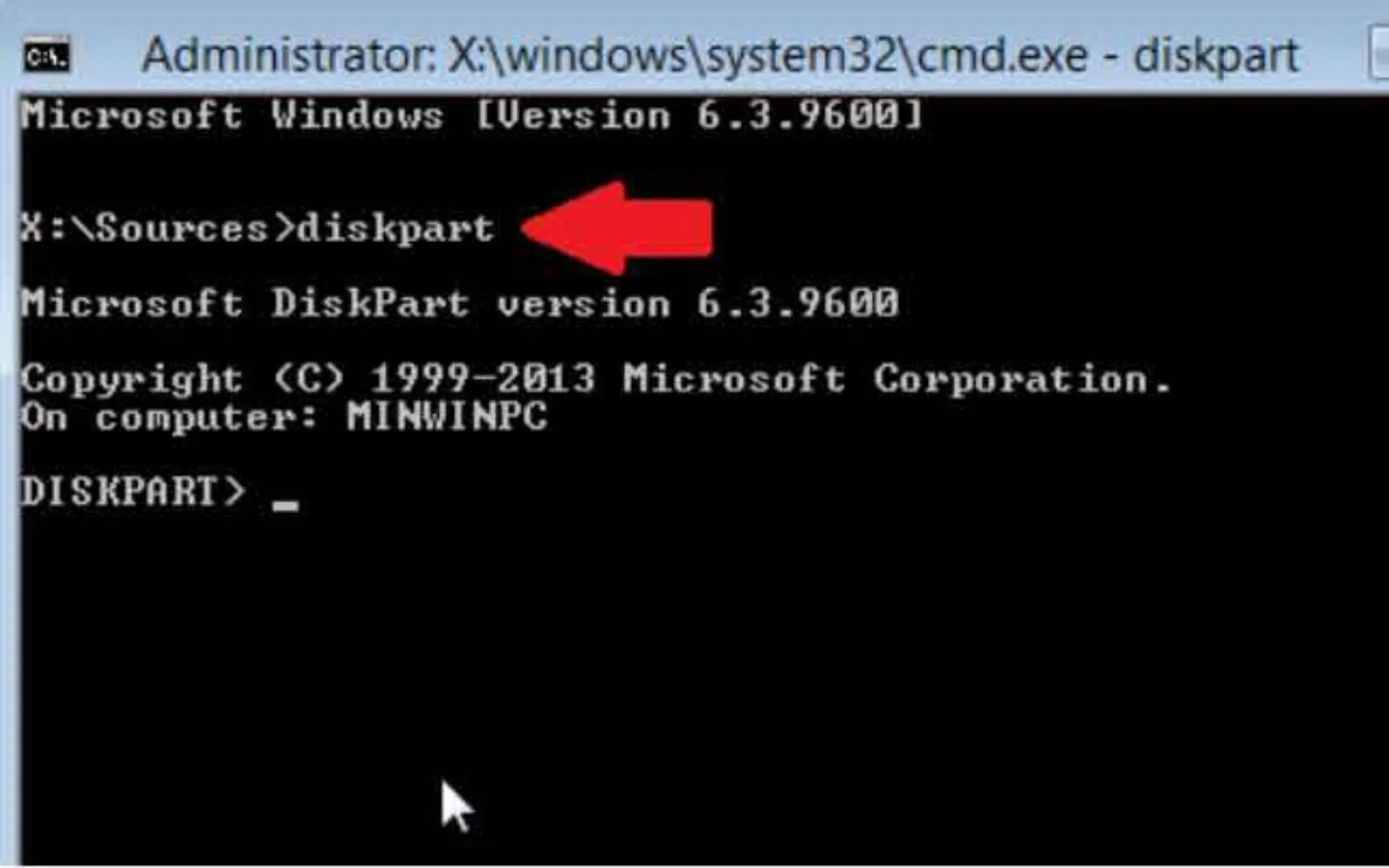 Sử dụng công cụ Diskpart để can thiệp vào cấu trúc bảng phân vùng ổ cứng.