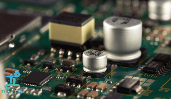 Kiểm tra linh kiện thay cho máy tính