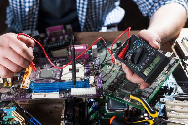 Quạt tản nhiệt chạy yếu gây giảm tuổi thọ linh kiện