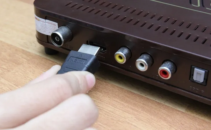 Kết nối qua cổng HDMI cho chất lượng tốt nhất