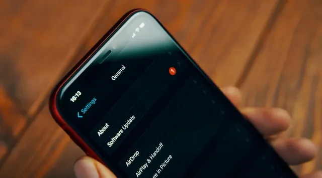 iPhone không phát được WiFi do phần mềm chưa được cập nhật