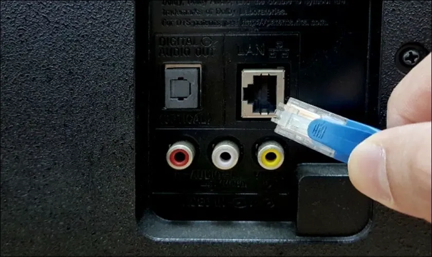 Kết nối TV Box với modem qua dây LAN