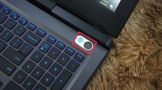 Khởi động lại máy tính, laptop