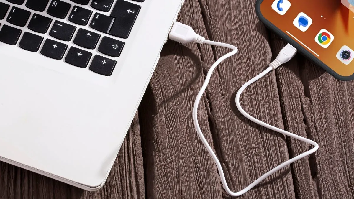 Kết nối USB để kích hoạt màn hình Xiaomi