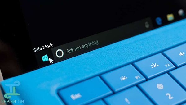 Khởi động Safe Mode để sửa lỗi không reset được Win 10