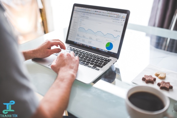 Kiểm tra tình trạng laptop