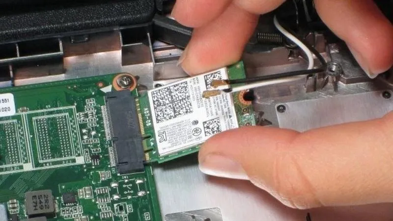 Kiểm tra tình trạng hoạt động của card mạng bên trong máy tính