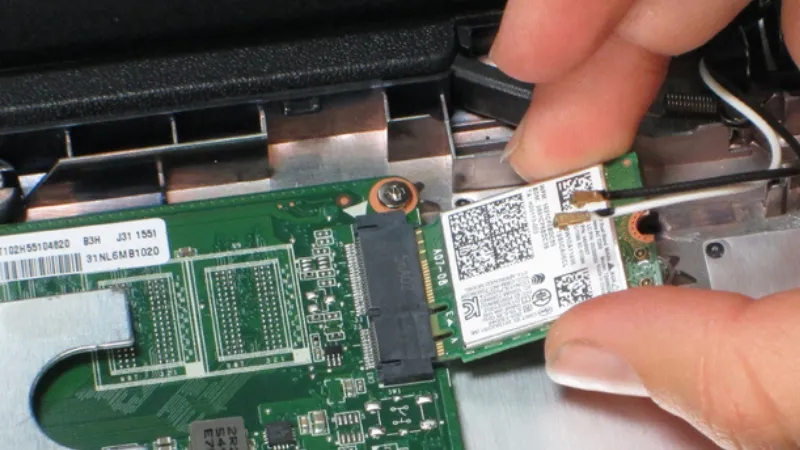 Cách lắp thêm card mạng rời cho PC tại nhà