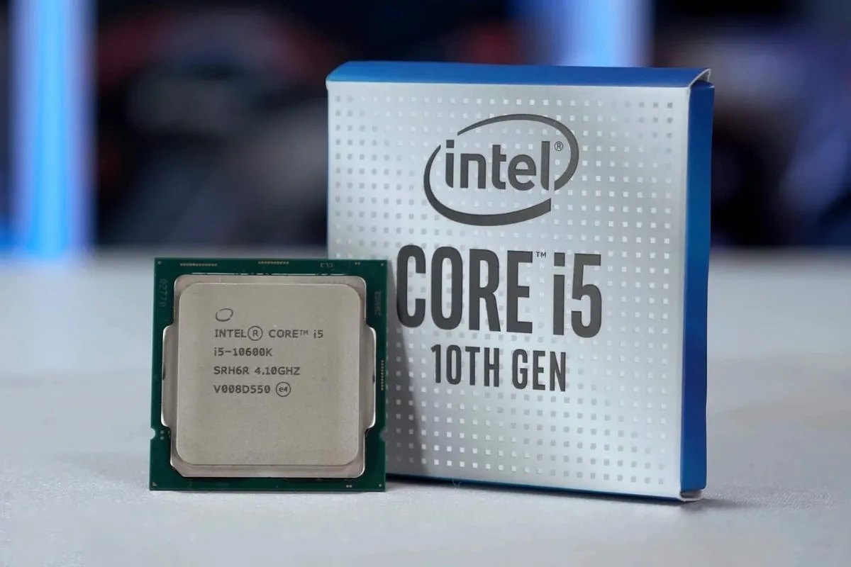 Laptop cho sinh viên CNTT cần cấu hình mạnh và di động