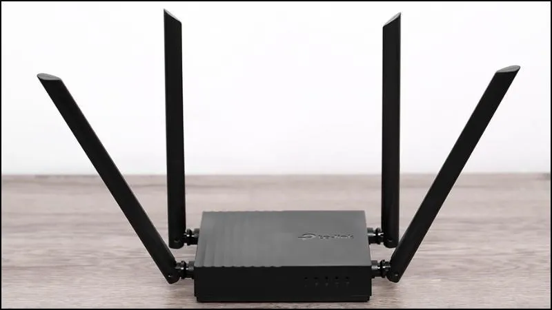 Router WiFi cần được khởi động lại định kỳ