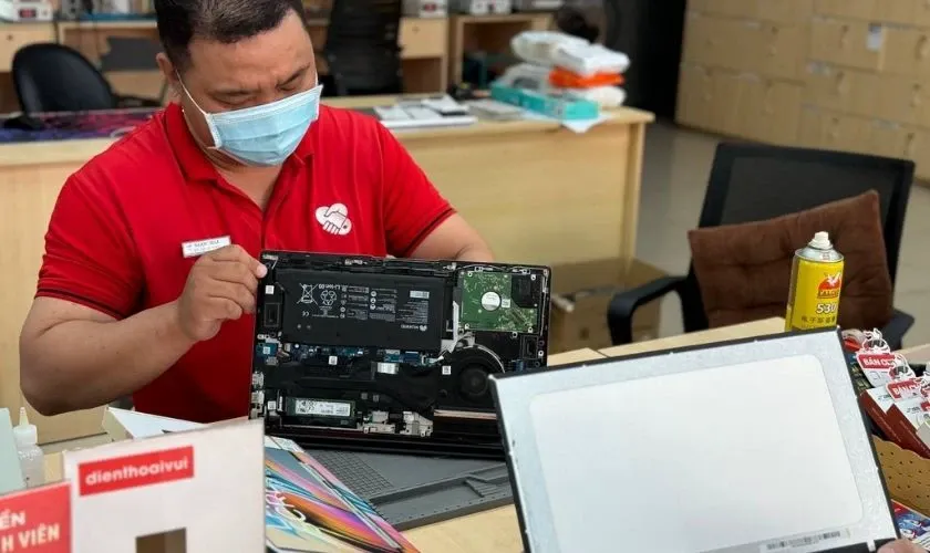 Khi cần đến chuyên gia