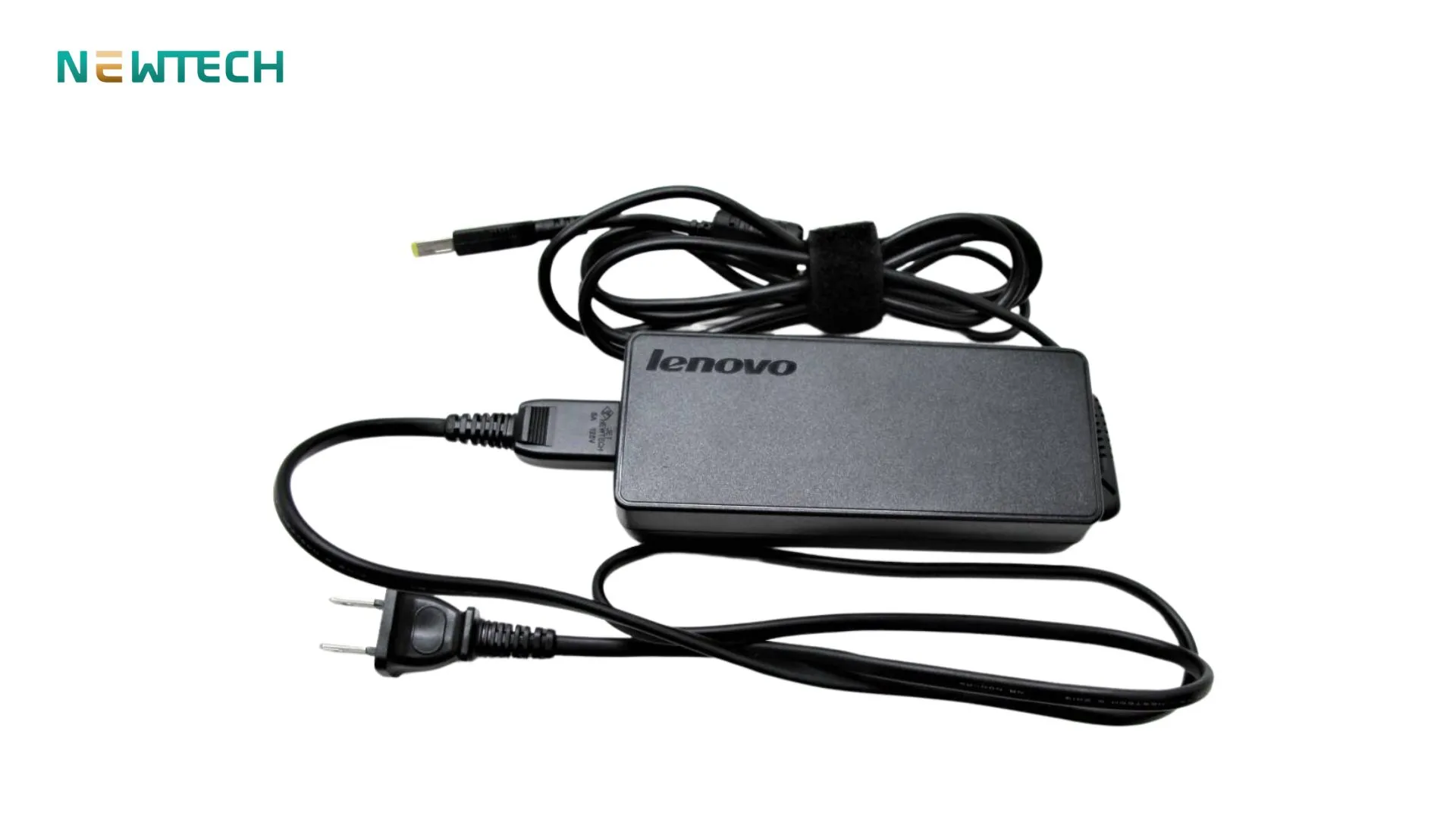 Sử dụng sạc chính hãng đảm bảo tốc độ sạc và an toàn cho pin