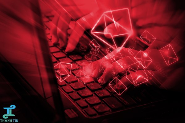 Lỗi phần mềm hoặc virus khiến laptop kết nối Wifi yếu