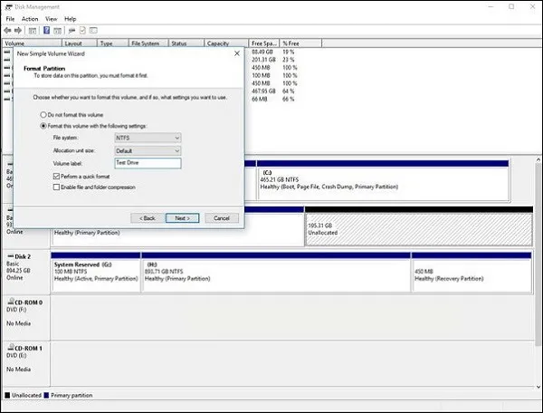 Lựa chọn định dạng NTFS và đặt tên cho phân vùng mới để quản lý dữ liệu tốt hơn