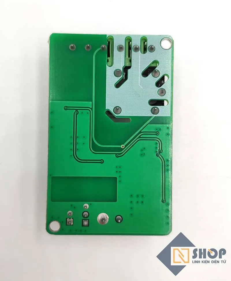 Mặt sau PCB 4 lớp đảm bảo tản nhiệt và ổn định tín hiệu