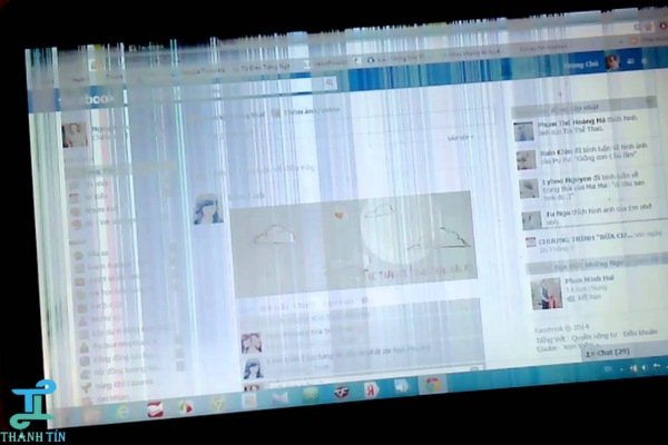 man-hinh-bi-nhay Màn nháy là dấu hiệu cáp màn hình laptop bị lỏng