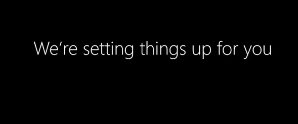 Màn hình chờ Windows 10 hoàn tất các thiết lập cuối