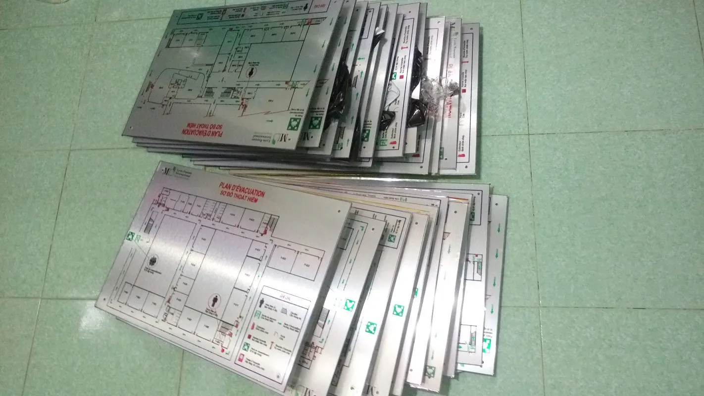 Sơ đồ thoát hiểm chung cư với nhiều tầng và lối thoát khẩn cấp