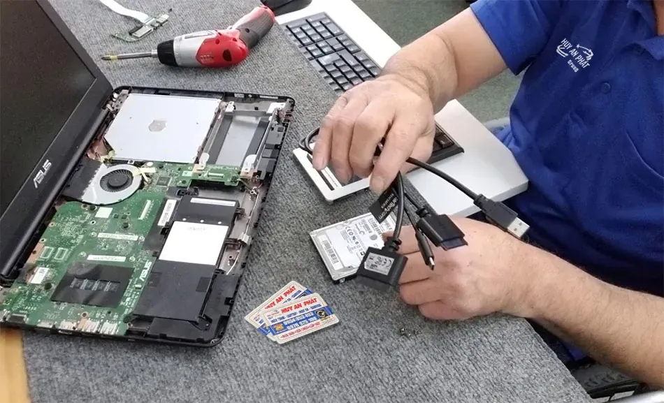 Dịch vụ Nâng Cấp Laptop Tại Nhà