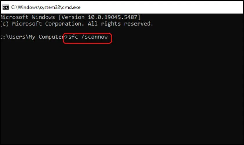 Nhập sfc /scannow, rồi nhấn Enter