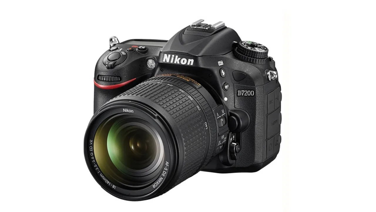 Nikon D7200
