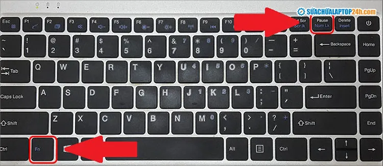 Phím Numlock được tích hợp cùng phím Pause