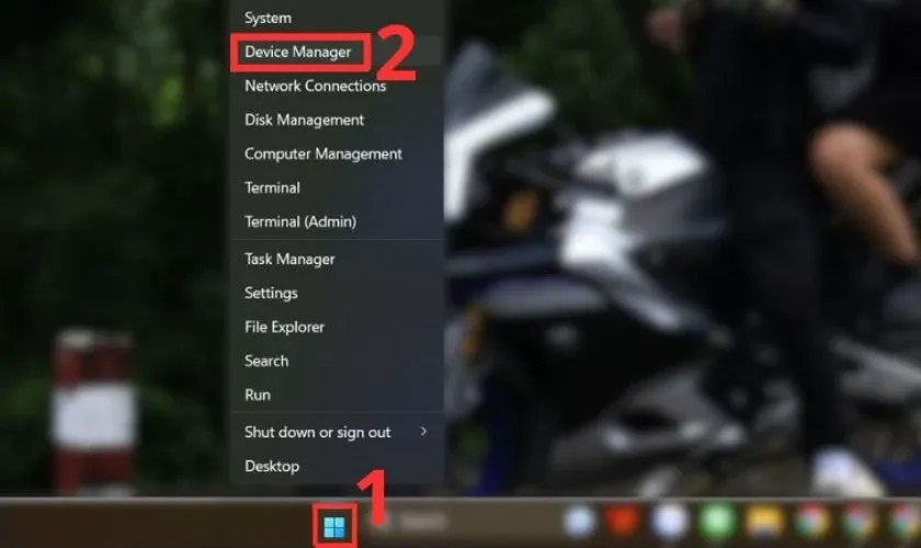 Mở Device Manager trên Windows
