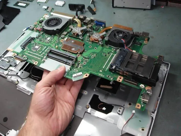 sửa chữa máy tính bình dương